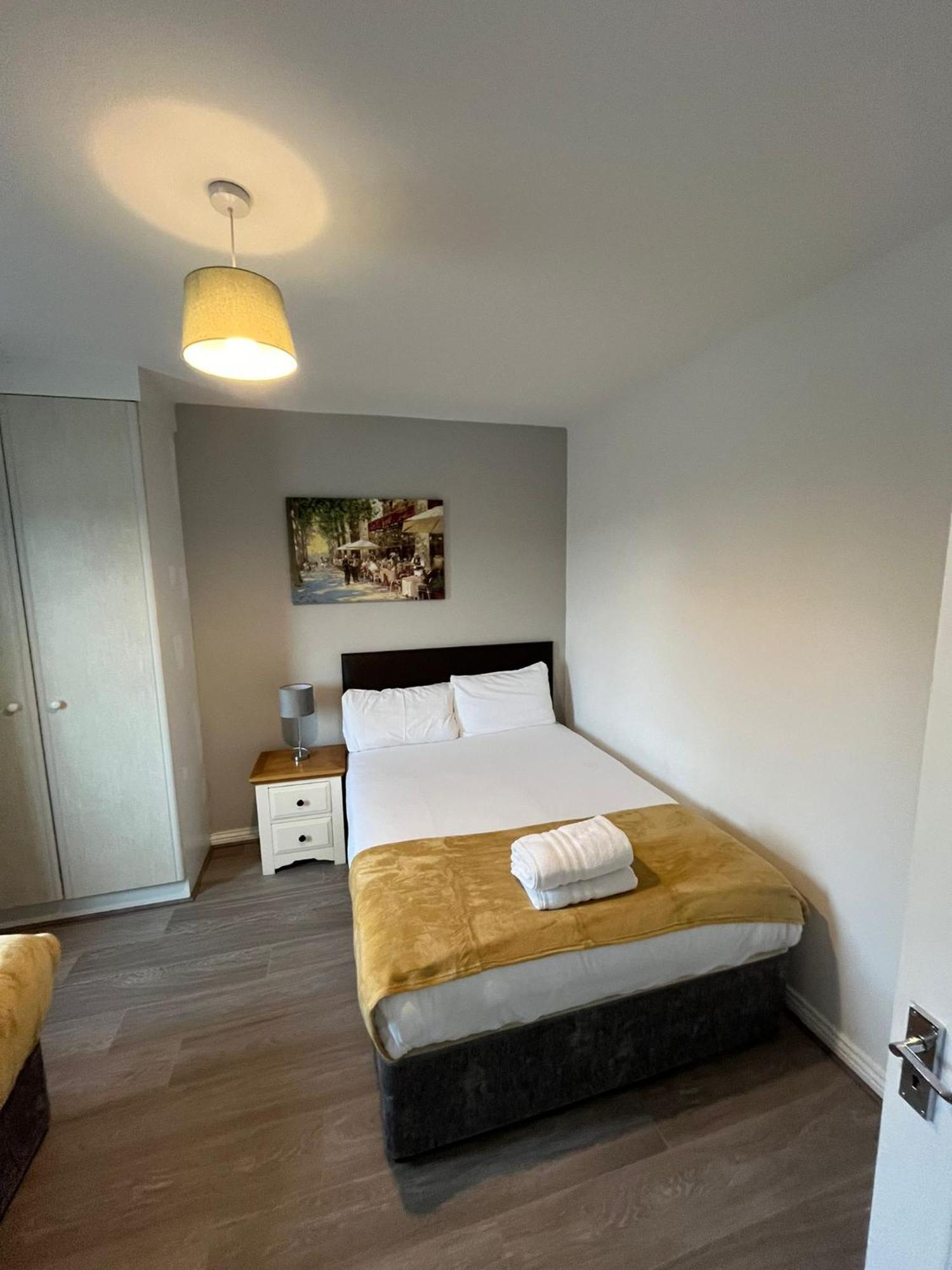 Newcastle Townhouse Apartment Galway Exterior foto